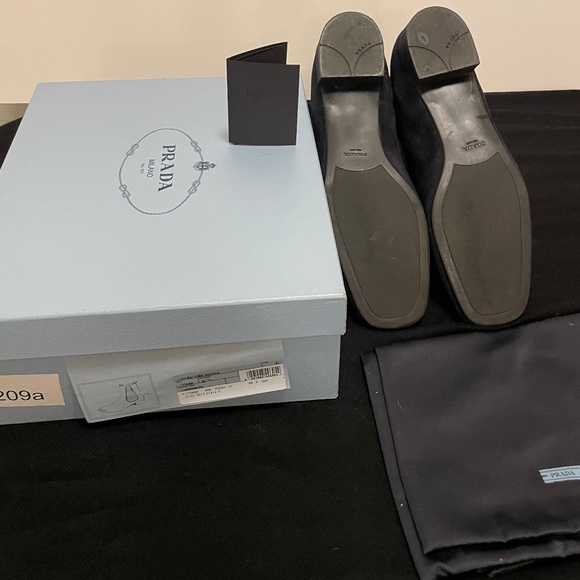 Prada Navy Blue Suede Chelsea Boot Euro Size 41 - Picture 2 of 4